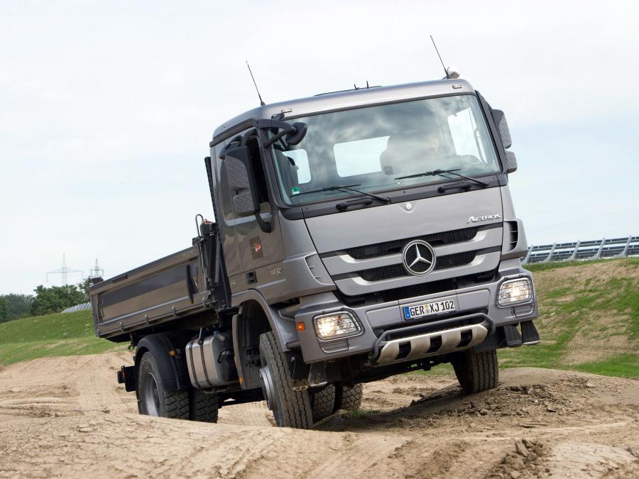  Mercedes-Benz Actros 1832 2009 года  (фото 5 из 6)